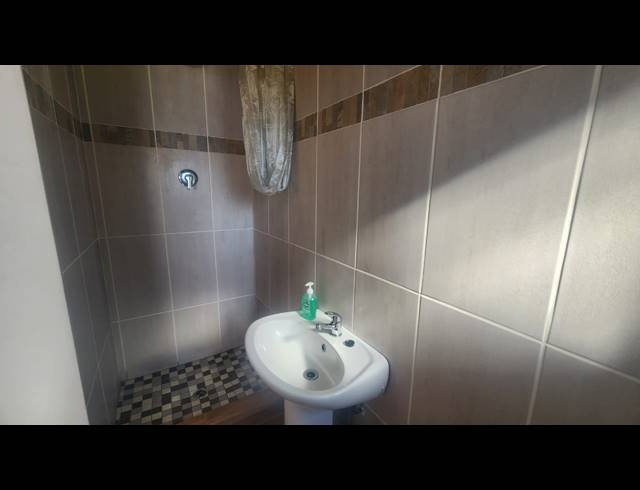 3 BEDROOM HOUSE FOR SALE IN VANDERBIJLPARK SW 1